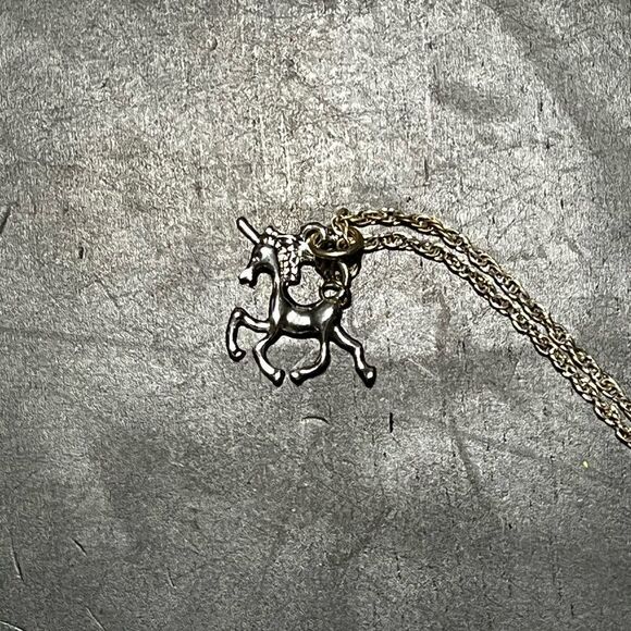 Unique Unicorn‎ Charm Necklace - Picture 5 of 5